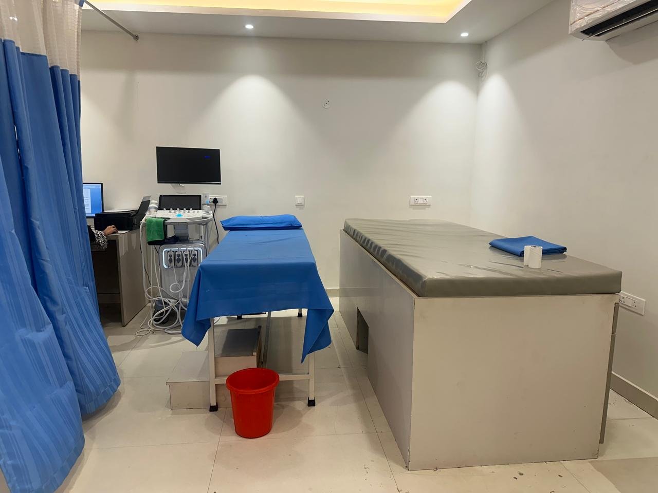 Private ultrasound suite at Pragati Neolife Imaging & Diagnostic Centre